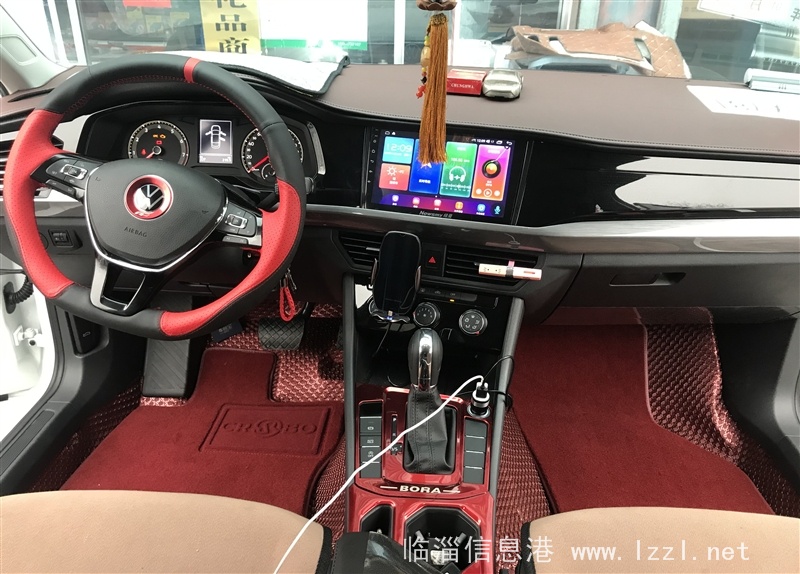 汽車(chē)玻璃貼膜